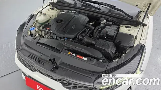 Kia K5 2020 — Şəkil 9/20