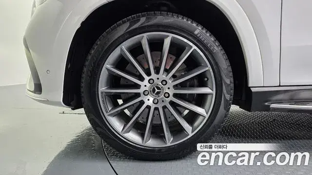 Mercedes-Benz GLE-Class 2023 — Şəkil 22/35