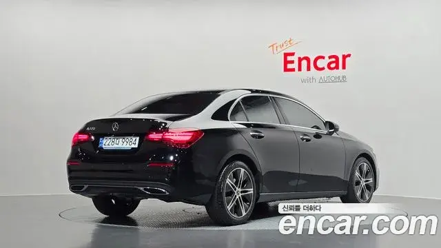 Mercedes-Benz A-Class 2024 — Фото 2/20