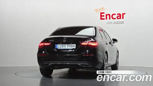 Mercedes-Benz A-Class 2024 — Фото 4/20
