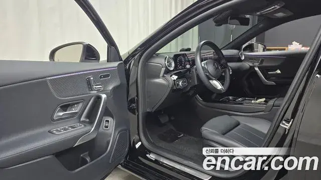 Mercedes-Benz A-Class 2024 — Фото 10/20