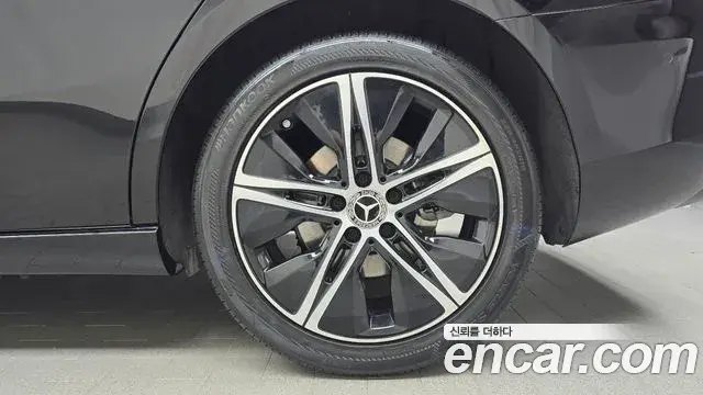 Mercedes-Benz A-Class 2024 — Şəkil 2/30