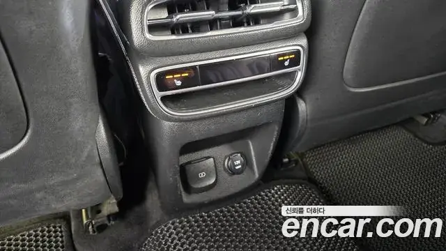 Genesis GV80 2021 — Şəkil 16/33