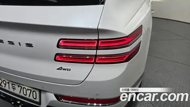 Genesis GV80 2021 — Şəkil 9/33