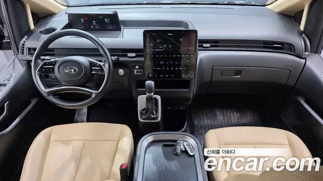 Hyundai Staria 2022 — Şəkil 15/31