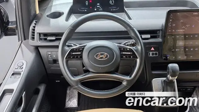 Hyundai Staria 2022 — Şəkil 9/31