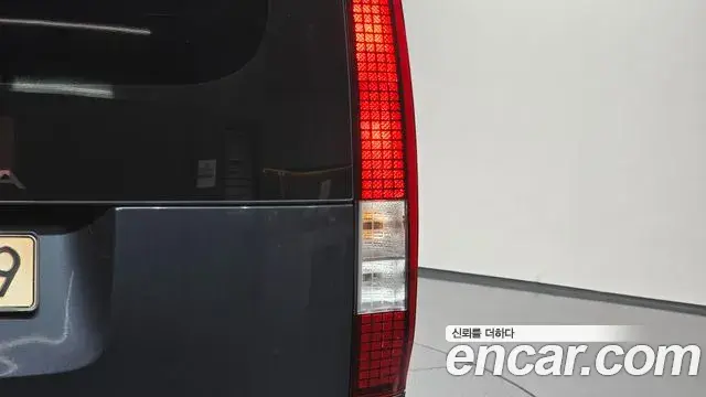 Hyundai Staria 2022 — Şəkil 24/31
