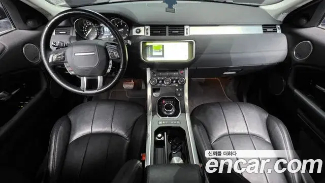 Land Rover Range Rover Evoque 2019 — Photo 23/35