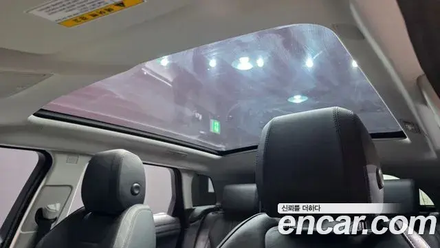 Land Rover Range Rover Evoque 2019 — Photo 34/35
