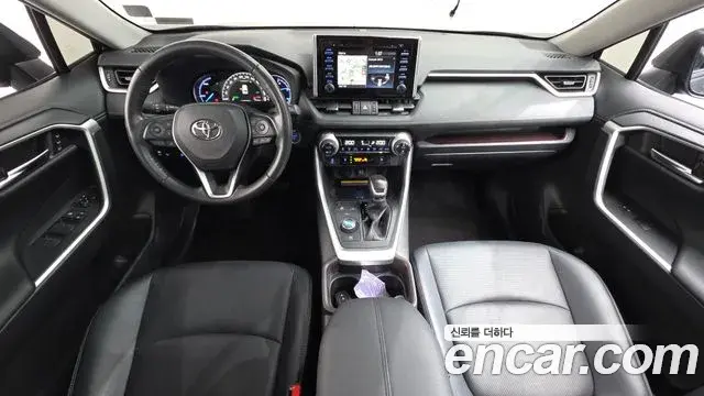 Toyota RAV4 2019 — Şəkil 25/34