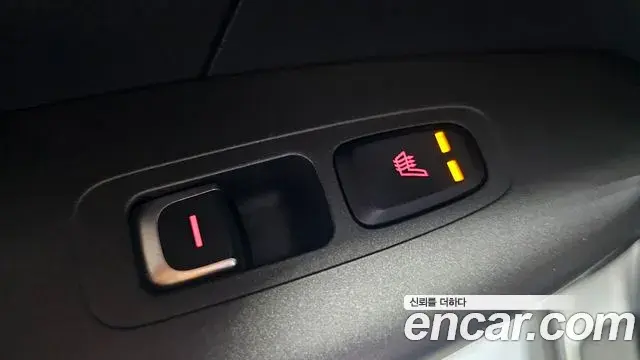 Kia Sportage The Bold 2020 — ფოტო 15/33