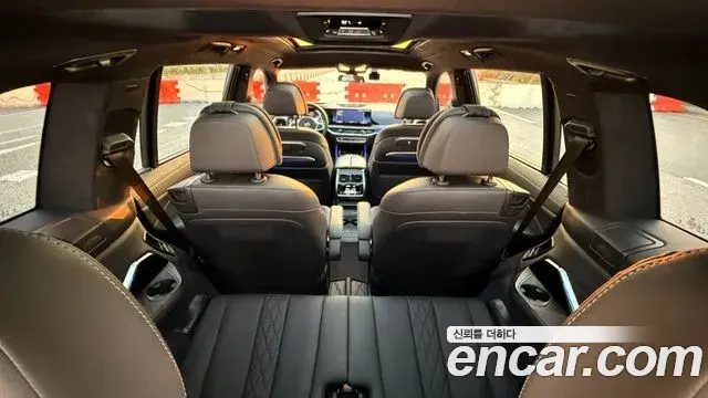 BMW X7 2023 — Şəkil 15/17