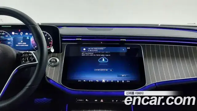 Mercedes-Benz E-Class 2024 — ფოტო 3/17