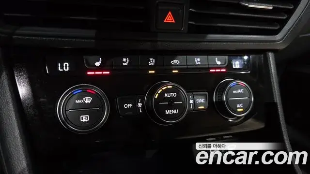 Volkswagen Jetta 2024 — Photo 7/28