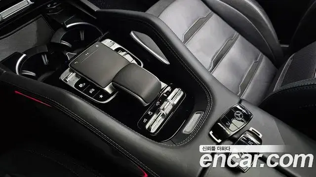 Mercedes-Benz GLE-Class 2022 — ფოტო 18/41