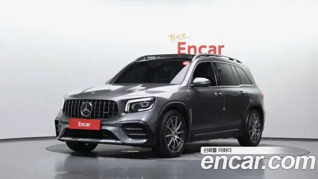 Mercedes-Benz GLB-Class 2021 — Фото 10/20