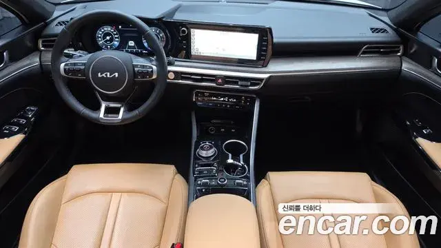 Kia K5 2022 — Photo 15/34