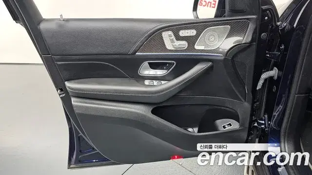 Mercedes-Benz GLE-Class 2021 — Şəkil 12/37