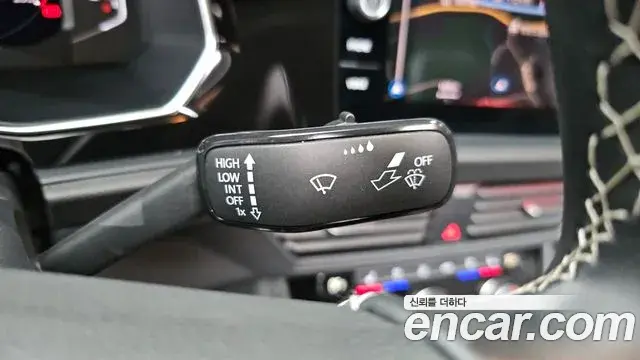 Volkswagen Jetta 2022 — Photo 33/33