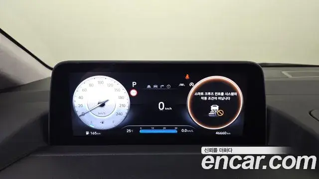Hyundai Staria 2025 — Фото 8/20
