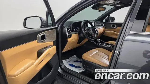 Kia Sorento 2021 — Фото 10/20