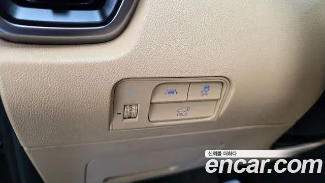 Kia Sorento 2021 — Photo 12/33