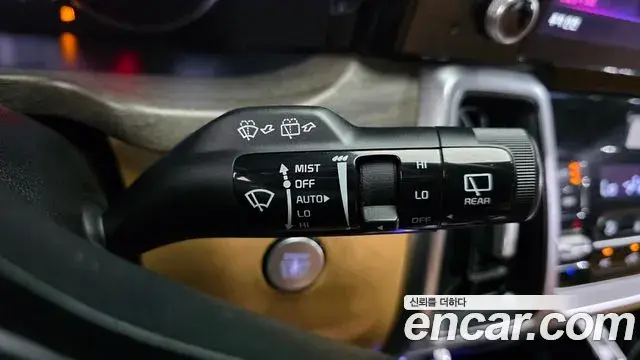 Kia Sorento 2021 — Photo 17/33