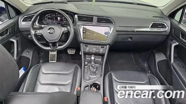 Volkswagen Tiguan 2018 — Photo 6/20