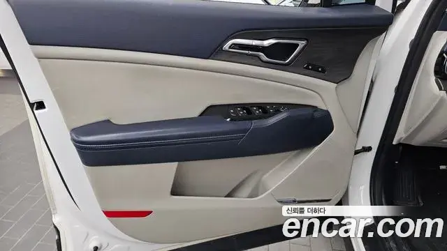 Kia Sportage 2021 — Şəkil 23/32