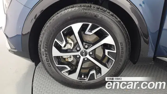 Kia Sportage 2022 — Şəkil 20/35