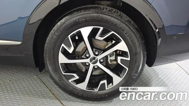 Kia Sportage 2022 — Şəkil 4/35