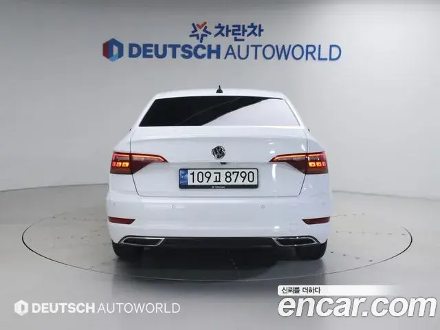 Volkswagen Jetta 2021 — Şəkil 13/20