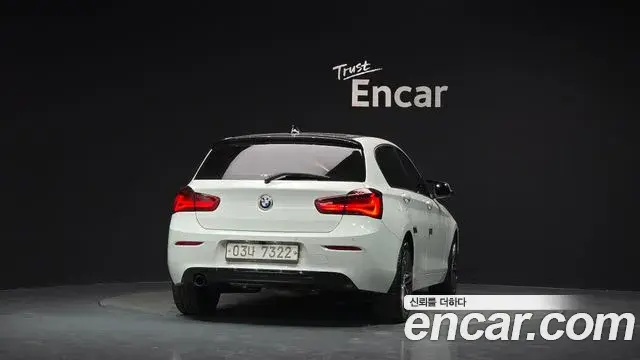 BMW 1 Series 2018 — ფოტო 1/20