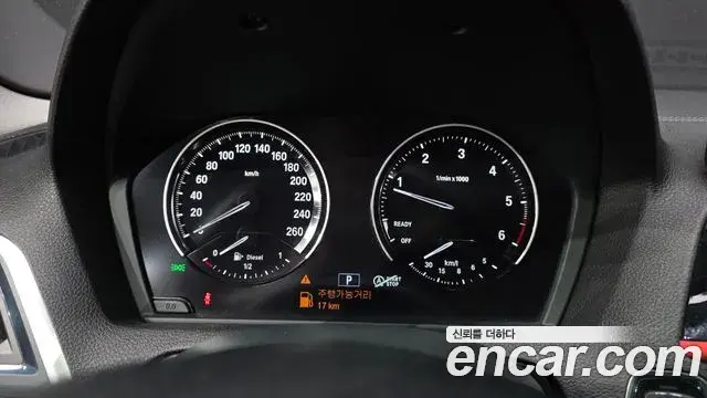BMW 1 Series 2018 — ფოტო 14/20