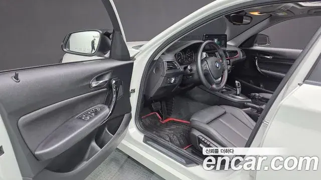 BMW 1 Series 2018 — ფოტო 9/20