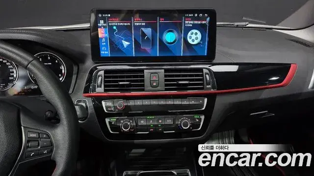 BMW 1 Series 2018 — ფოტო 19/20