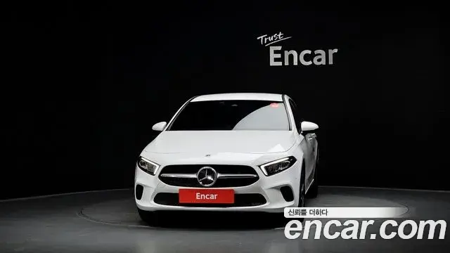 Mercedes-Benz A-Class 2023 — Şəkil 21/31