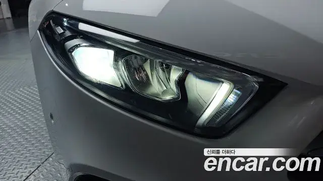 Mercedes-Benz A-Class 2023 — Şəkil 29/31
