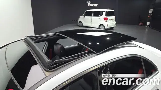 Mercedes-Benz A-Class 2020 — Фото 16/20