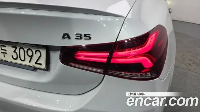 Mercedes-Benz A-Class 2020 — Şəkil 9/30