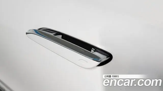Mercedes-Benz E-Class 2024 — ფოტო 2/20