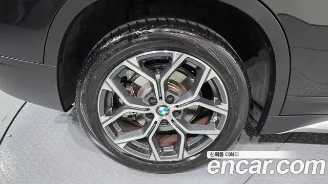 BMW X1 2021 — Şəkil 2/32