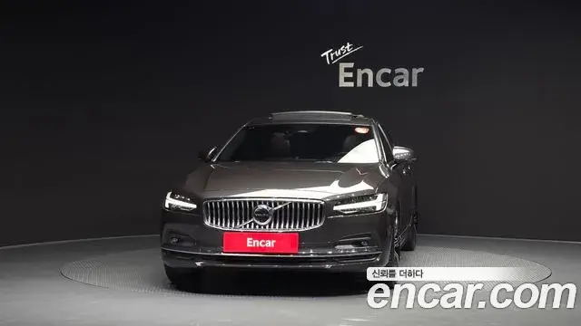 Volvo S90 2021 — Фото 3/20