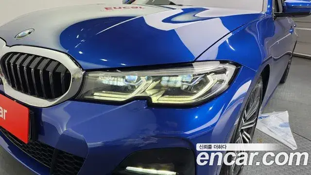 BMW 3 Series 2020 — ფოტო 4/32