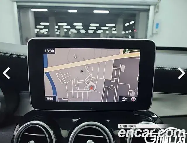 Mercedes-Benz GLC-Class 2019 — Şəkil 12/19