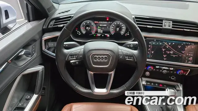 Audi Q3 2020 — Photo 7/33