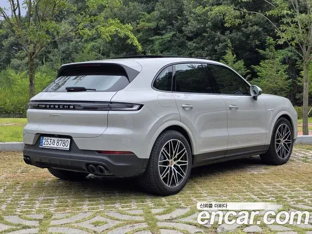 Porsche Cayenne 2024 — Şəkil 11/20