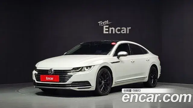 Volkswagen Arteon 2019 — Фото 1/20