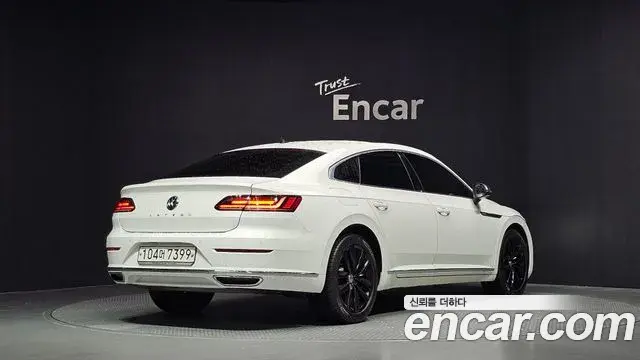Volkswagen Arteon 2019 — Фото 2/20