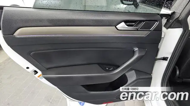 Volkswagen Arteon 2019 — Photo 9/37